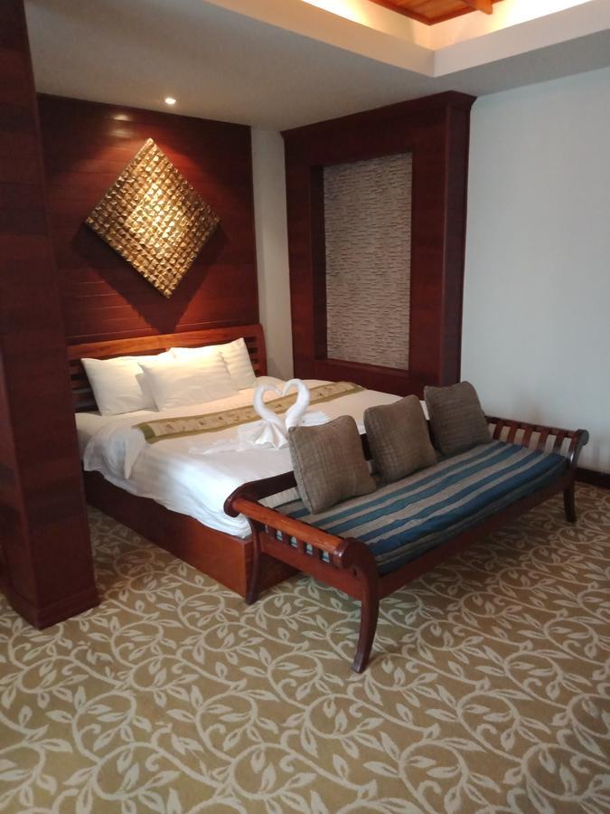 Charming Lao Hotel Muang Xay Exterior photo